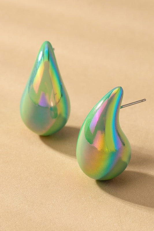 TEARDROP EARRING