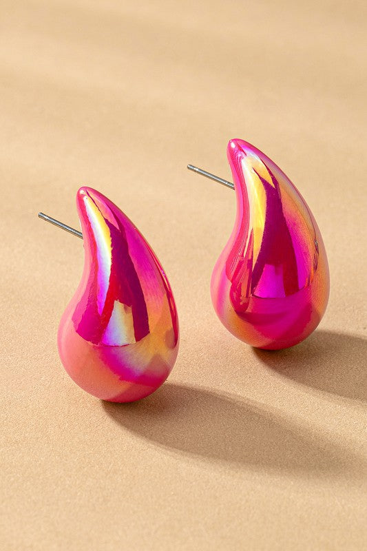 TEARDROP EARRING